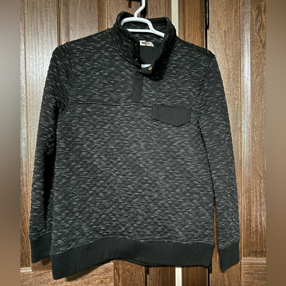 Women’s quilted quarter snap sweater